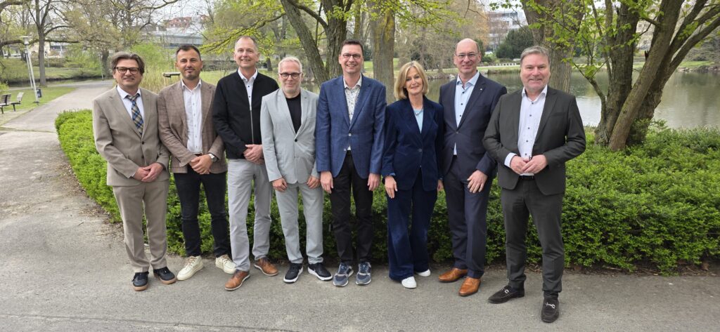 vL Starke, Leba, Fricke, Oppenborn, Richter, Lichtenstein van Lengerich, Zieseniß, Loleit (GF)